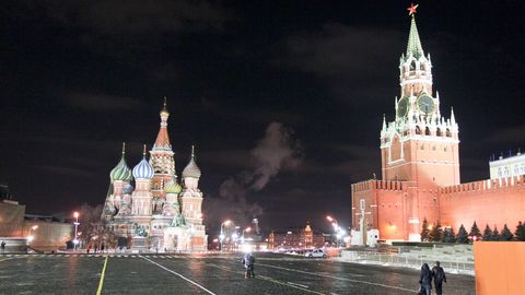 Политики едут в Москву налаживать отношения