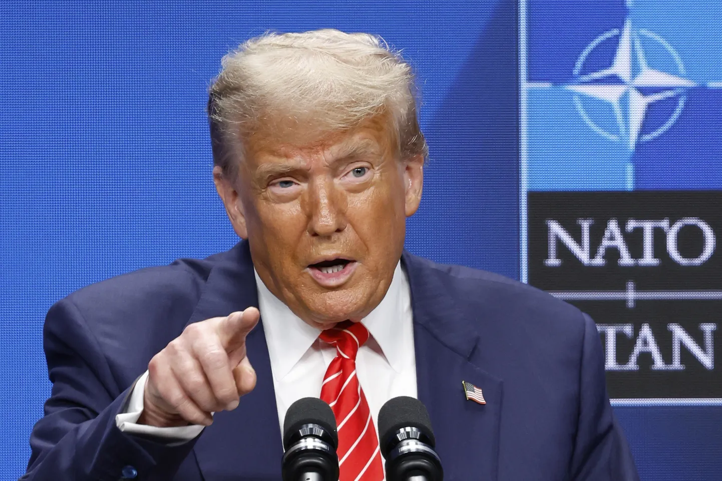 USA president Donald Trump pärast NATO tippkohtumist Haagis pressikonverentsil.