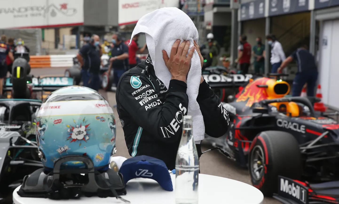 Pettunud Valtteri Bottas.