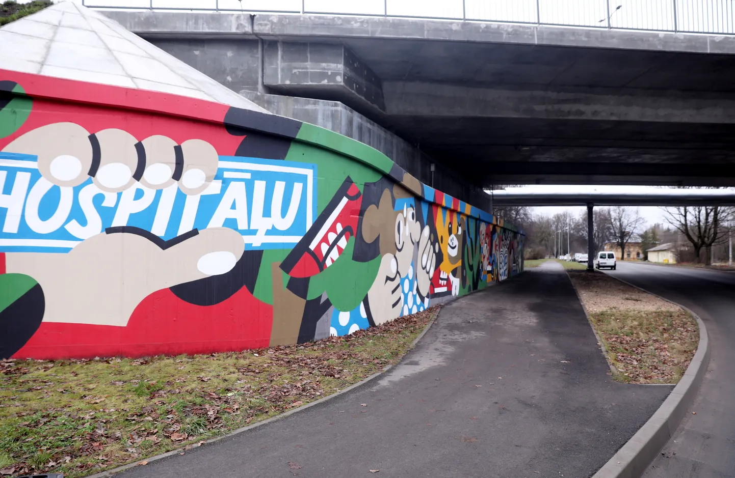 Rīgā tiek atklāts Brasas tilta murālis.