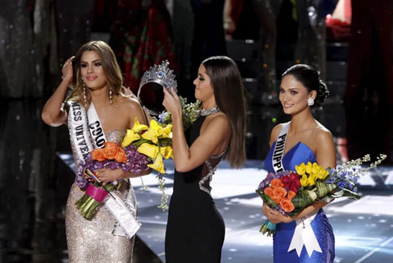 Ariadna Gutirza Arevalo uz brīdi jutās kā Miss Visums 2015 