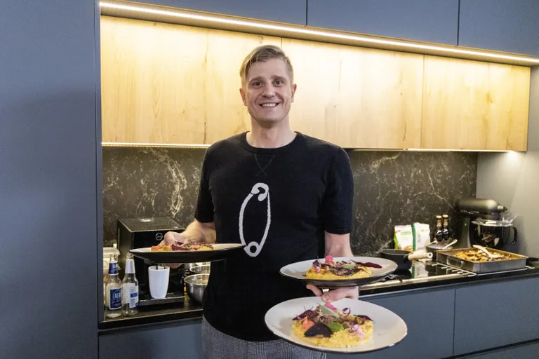 «Joel Ostrati suur õhtusöök»