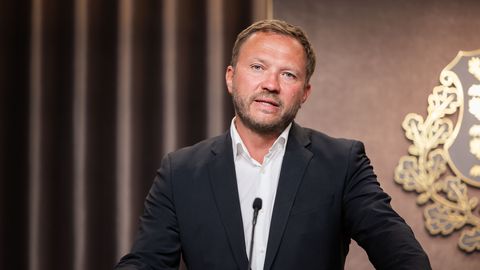 Ministers Tsahkna, Keldo, and Terras to Participate in Government Press Conference