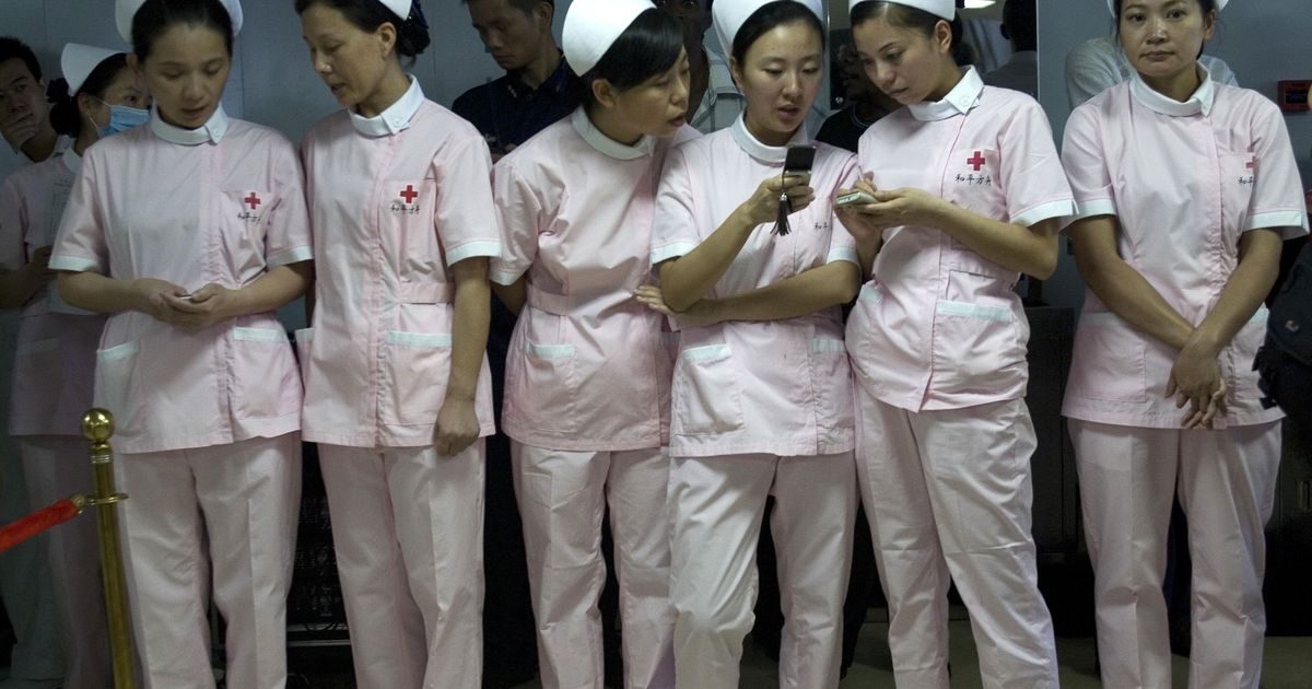 Practice nurses. Японская медсестра. Медсестры разных стран. Японские медсестры больницы. Медсестры Япония 1905.