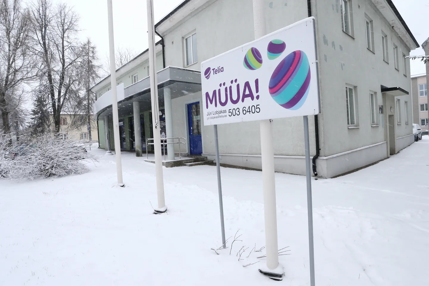 Telia esindus Põlvas.