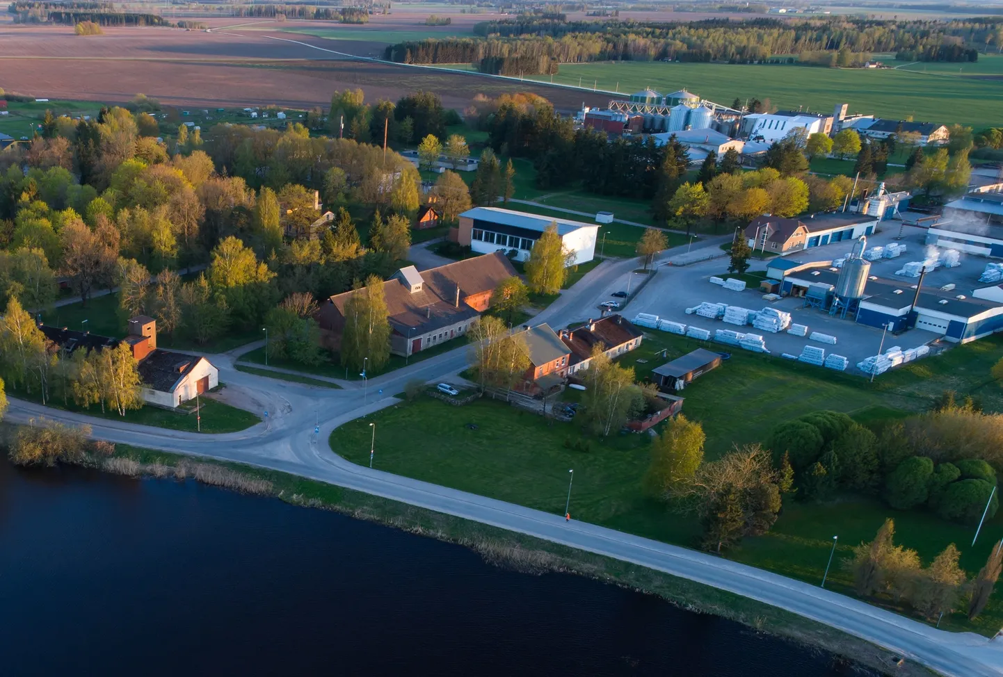 Ilmatsalu spordihoonesse rajatakse autonoomse elektrisüsteem, mistõttu saab sellest hoonest teha Tartu kolmanda kriisinfokeskuse.