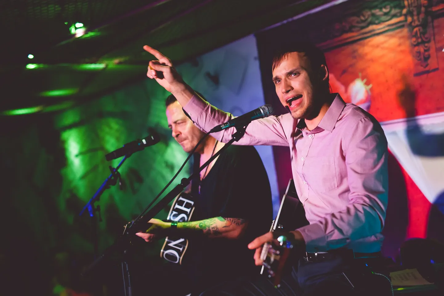 Shanon andis Butterfly lounge'is akustilise kontserdi