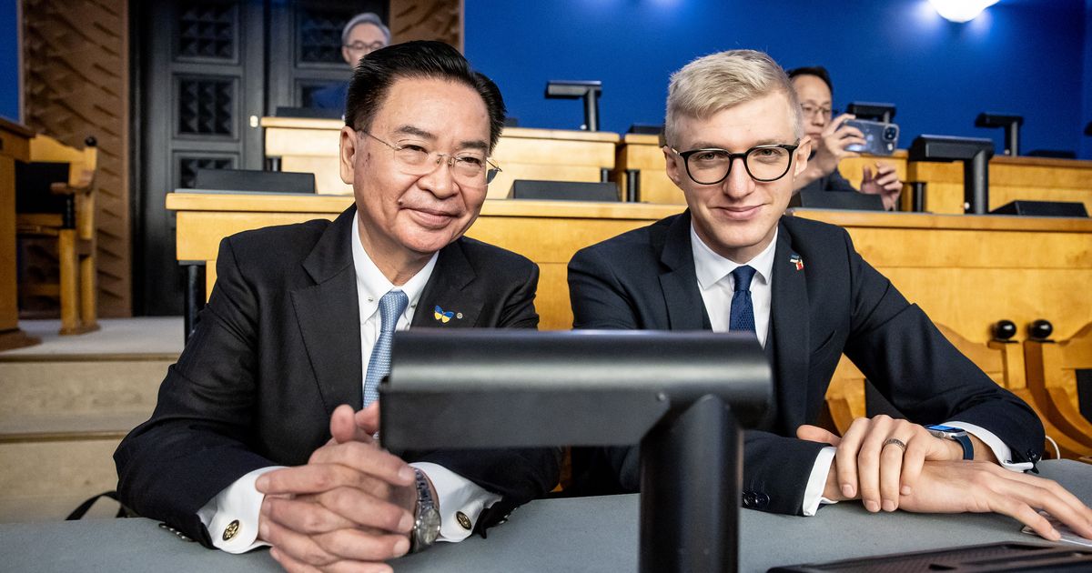 Riigikogu toetusrühma liikmed sõidavad visiidile Taiwani