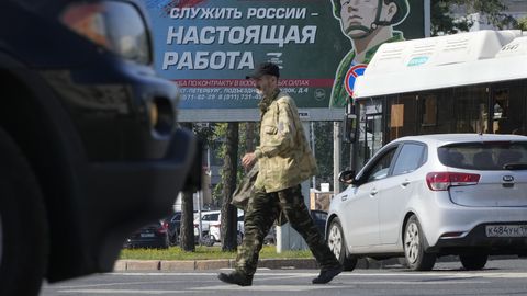 Rusija načrtuje celoletno vpoklicanje v vojsko