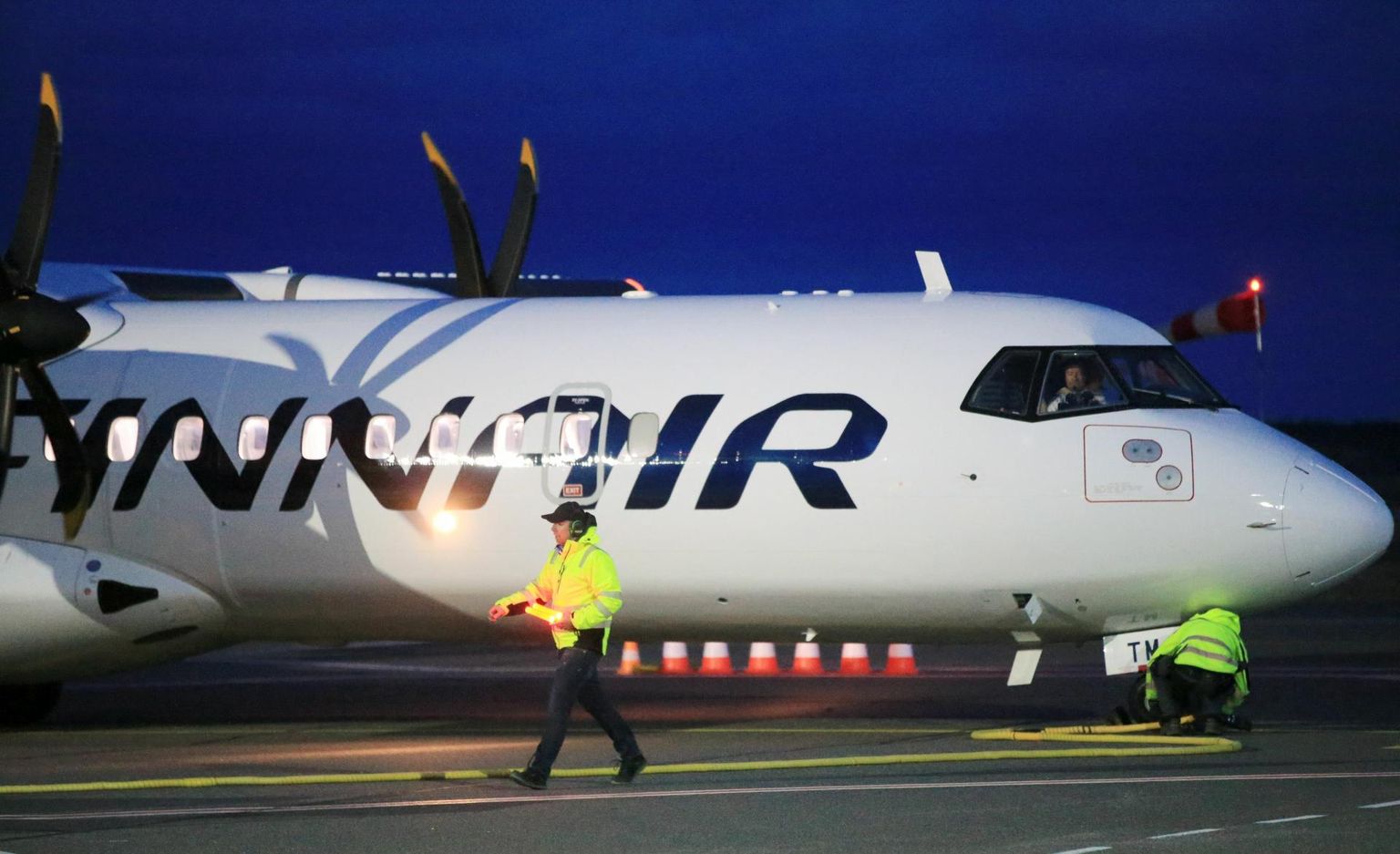 Finnair taastas märtsis lennud Helsingi ja Tartu vahel. Pildil esimene Tartus maandunud lennuk.