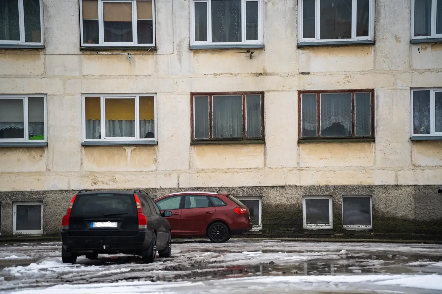 Seda ja paljusid teisi nõukogudeaegseid kortermaju ootab ees renoveerimine. Vastasel juhul võib silmapiiril terendada trahv.