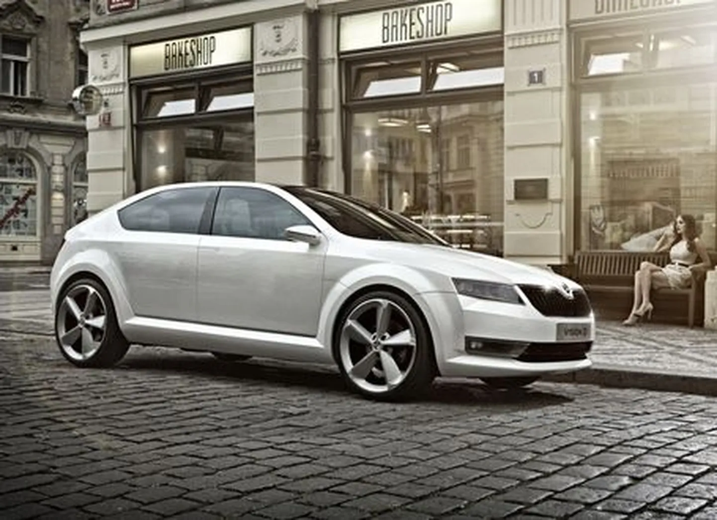 Škoda kinnitas viieukselise Rapid luukpära tulekut.