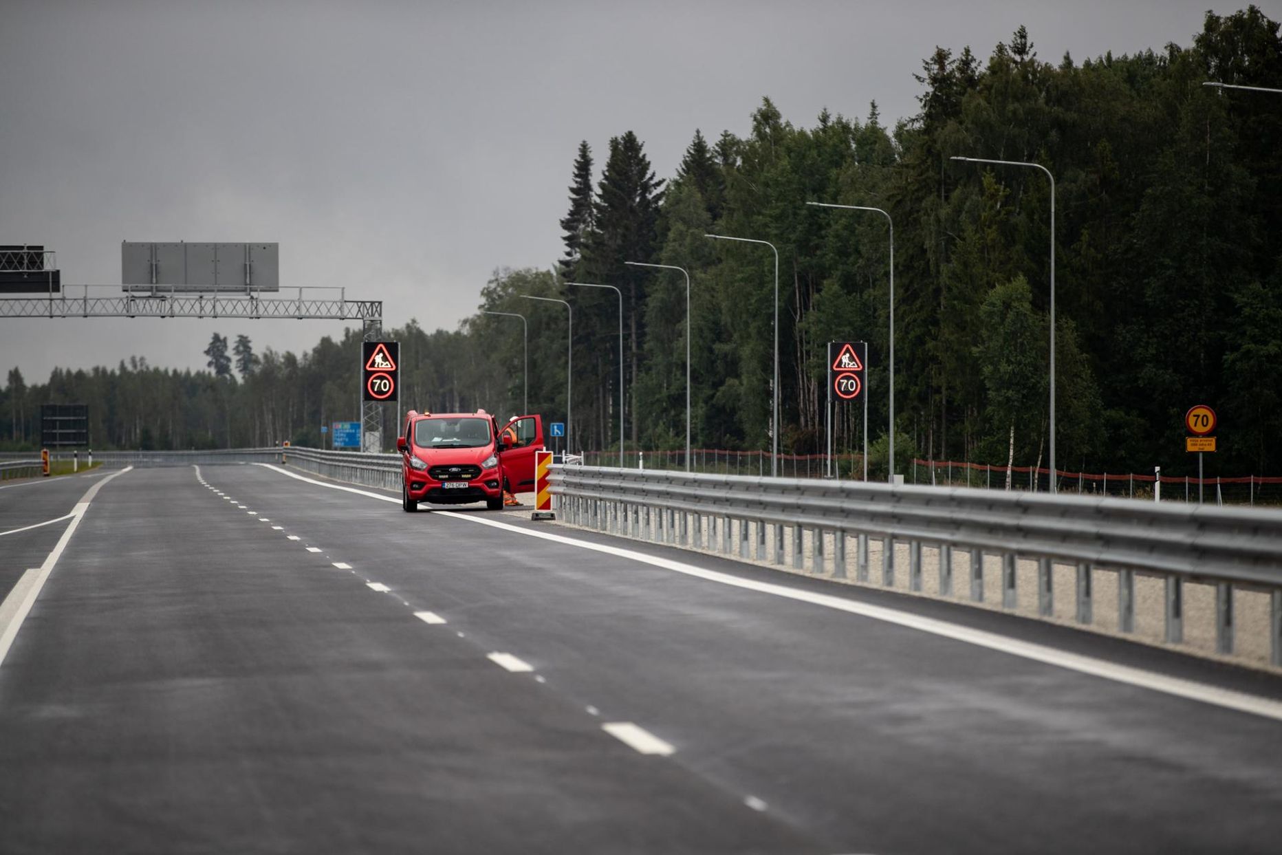 Reformi- ja Keskerakonna koalitsioonilepingusse jõuab Are–Libatse maanteelõigu neljarealiseks ehitamine.