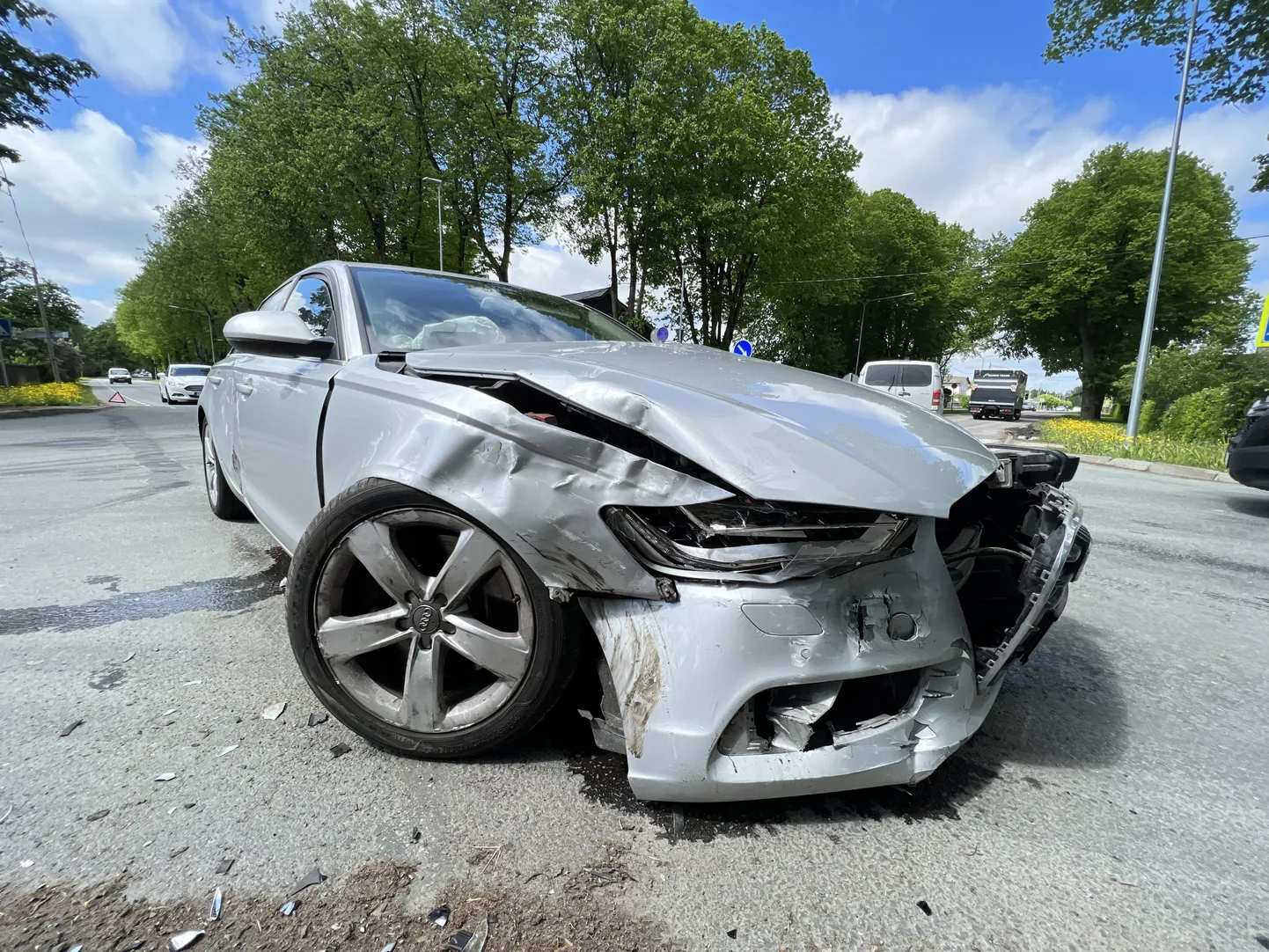 Avariid Paide linnas Pärnu ja Raudtee tn ristmikul.