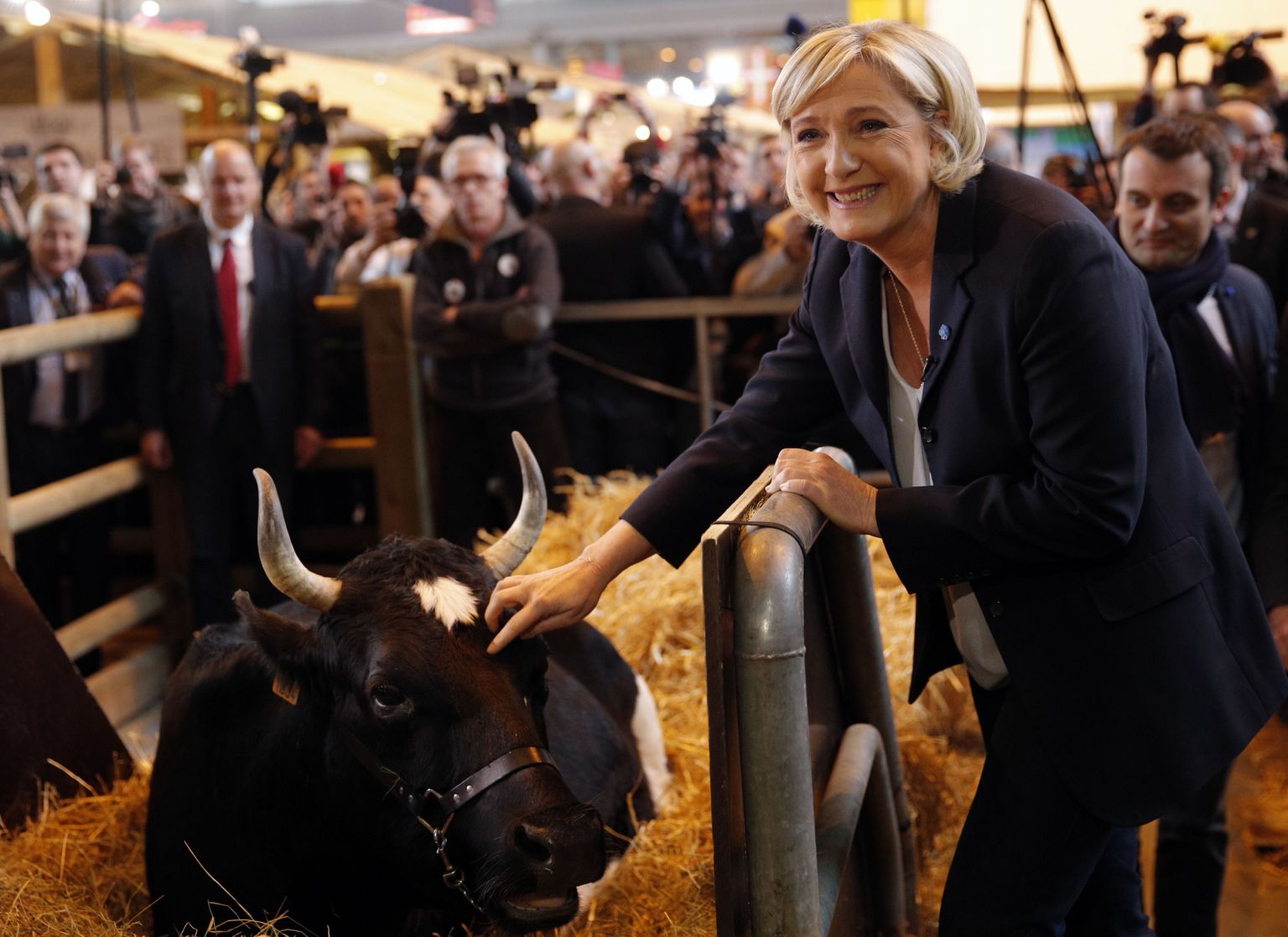 Marine Le Pen käis sel nädalal põllumeeste toetuse pälvimiseks Pariisis toimunud talumessil.