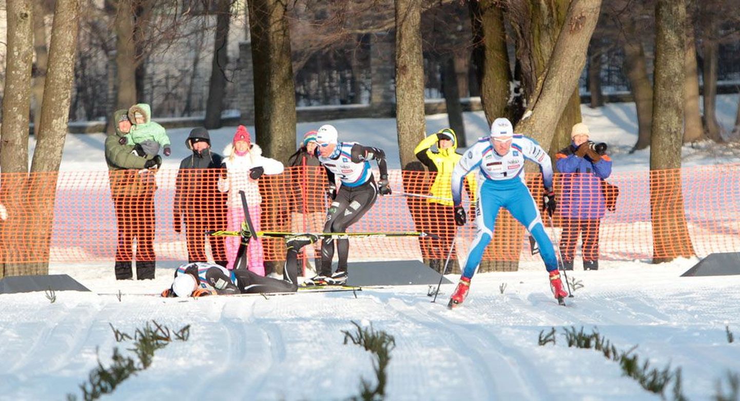 Anti Saarepuu on kõhuli lumel ja Peeter Kümmeli jaoks on tee esimese Eesti meistri tiitlini vaba.