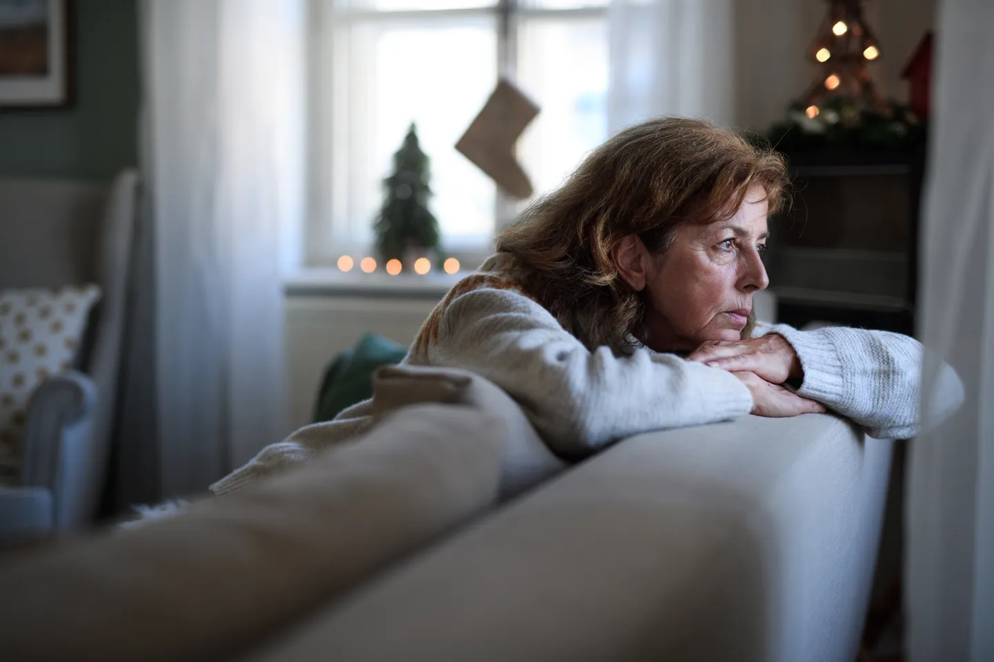 Kui meeleolu läheb halvemaks, võib mõelda, kas on võimalik kellegagi veebis suhelda või saab vaadata imalat jõulufilmi ja lubada endal täiega nutta.