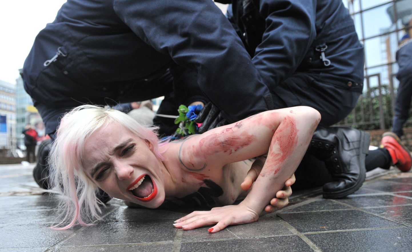 Активистка FEMEN.