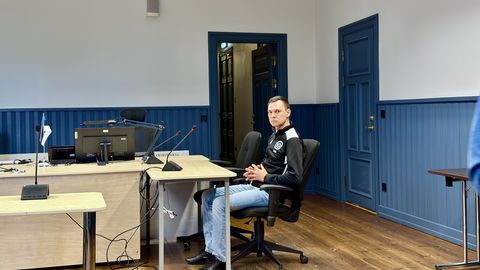 Tiktokist tuntud Rainis Tammiksaar seisis tasumata trahvide pärast kohtu ees
