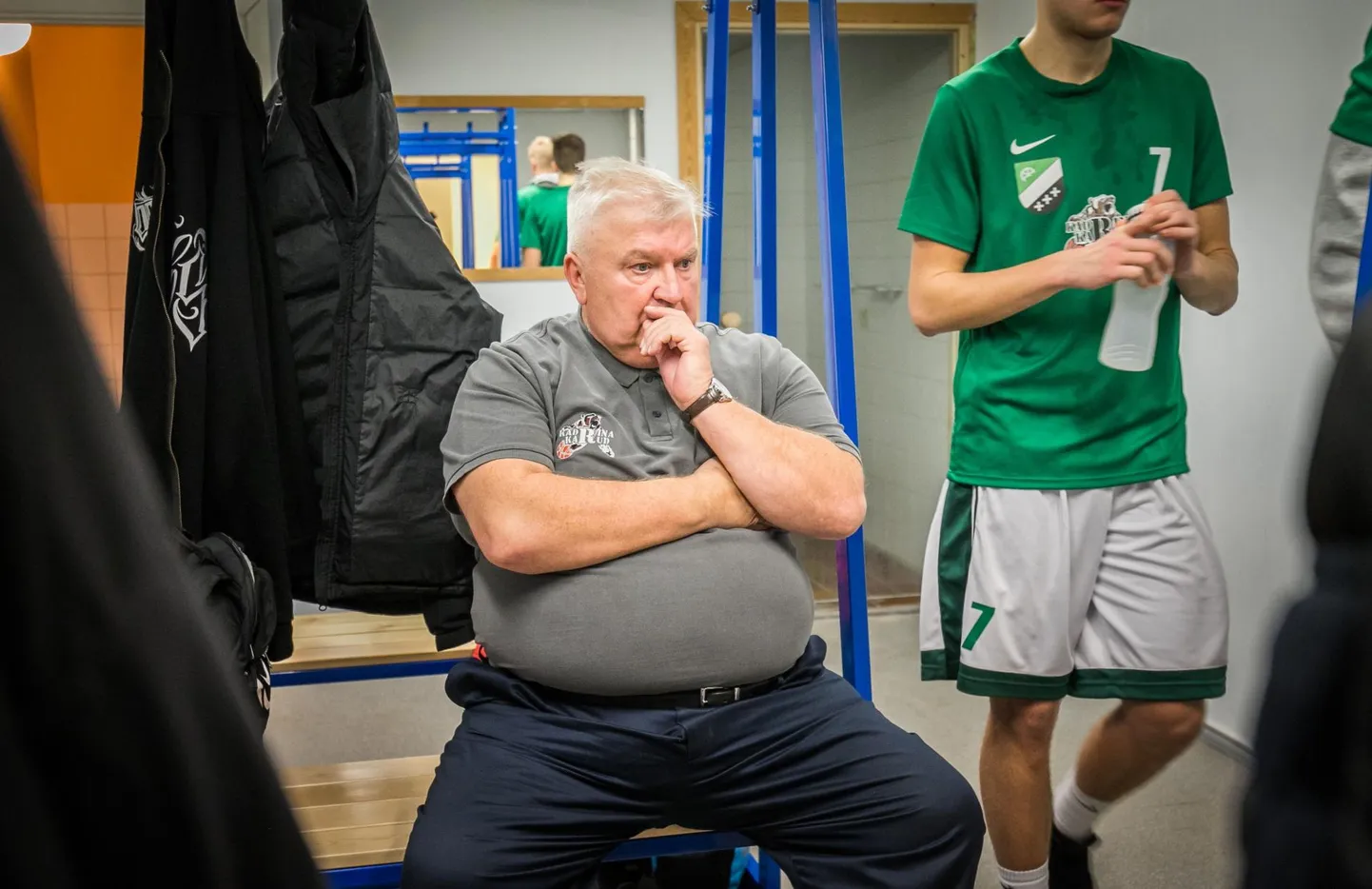 Korvpallitreener Andres Sõber loobus Kadrina Karude meeskonna juhendamisest ja pühendub koduvallas laste õpetamisele.