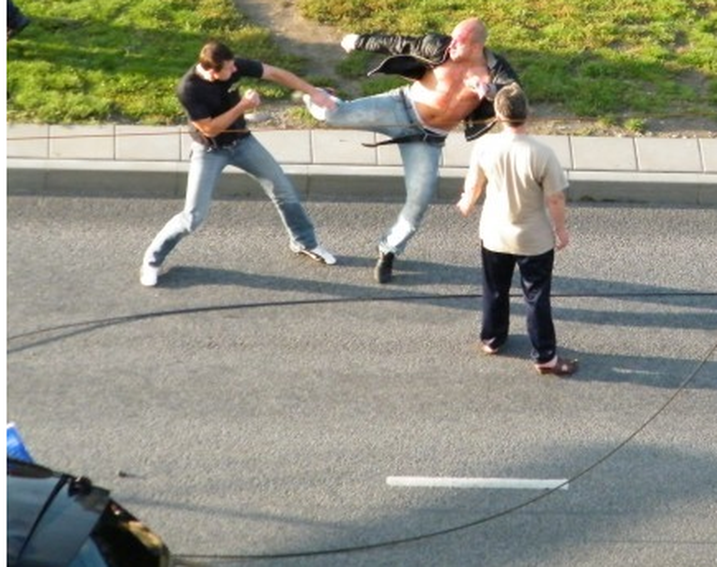 Кристьян Каттай устроил драку на дороге в сентябре 2009 года.