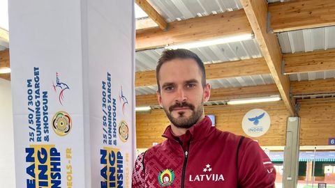 Pasaules čempionātā šaušanā 25 metru distancē Strautmanim piektā vieta