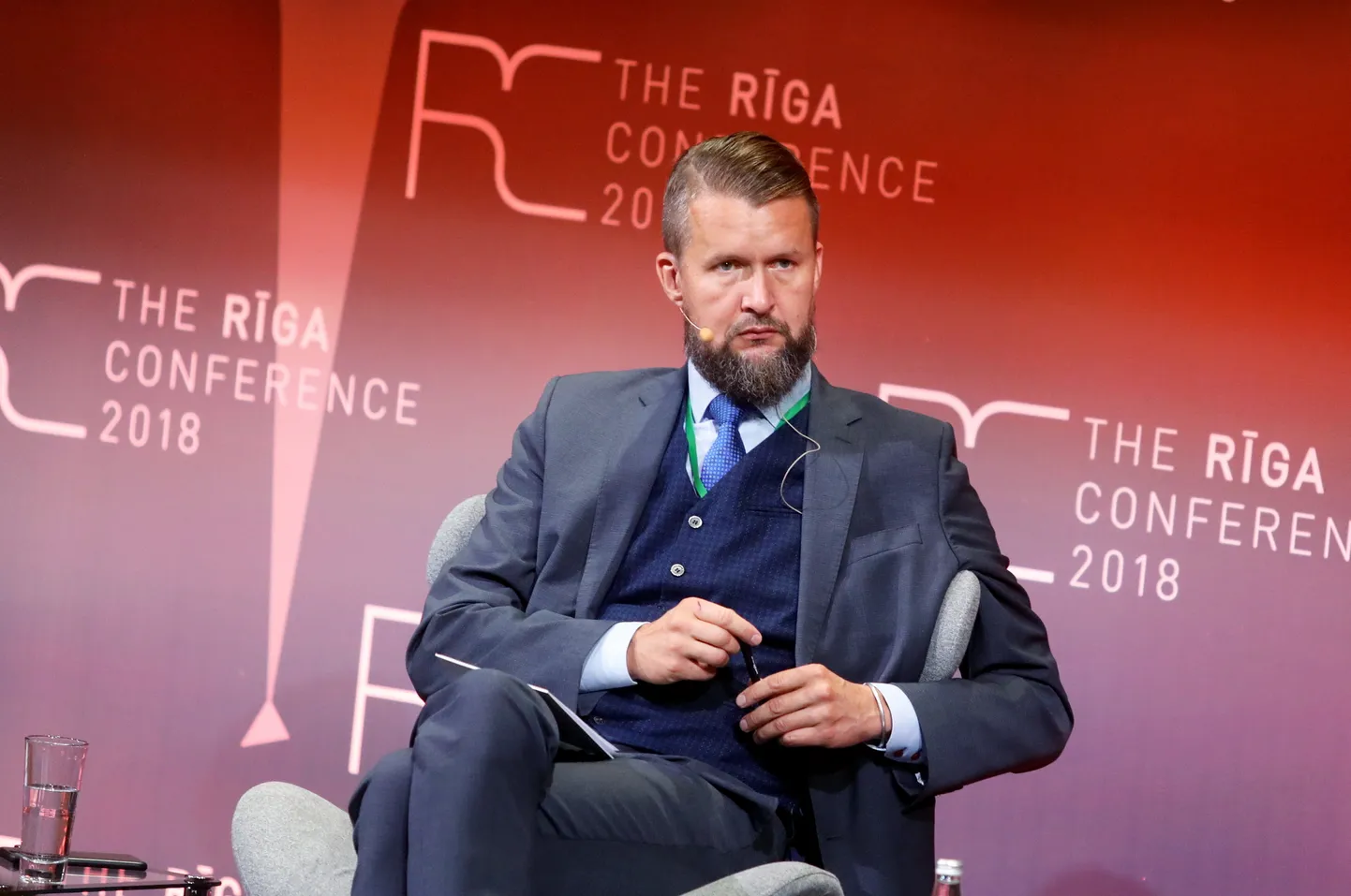 Starptautiskā Aizsardzības un drošības centra direktors Svens Sakovs piedalās drošības un aizsardzības forumā "Rīgas konference 2018" Latvijas Nacionālajā bibliotēkā.