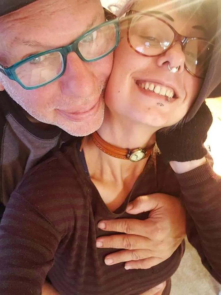 Monica tunnistas, et alguses oli tal raske Pauliga vahekorras olla, kuna tundis esmalt, et see vale.