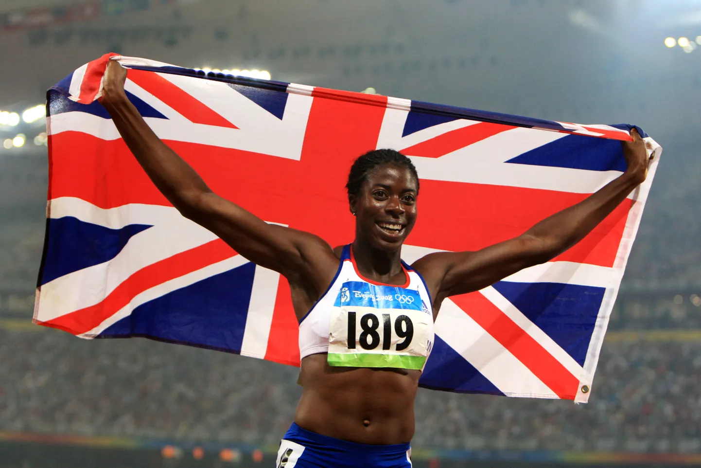 Christine Ohuruogu juubeldab Pekingis pärast olümpiakulla võitmist.