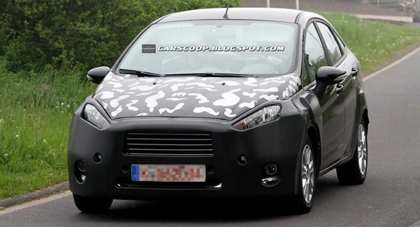 2013. aasta Ford Fiesta sedaani prototüüp.