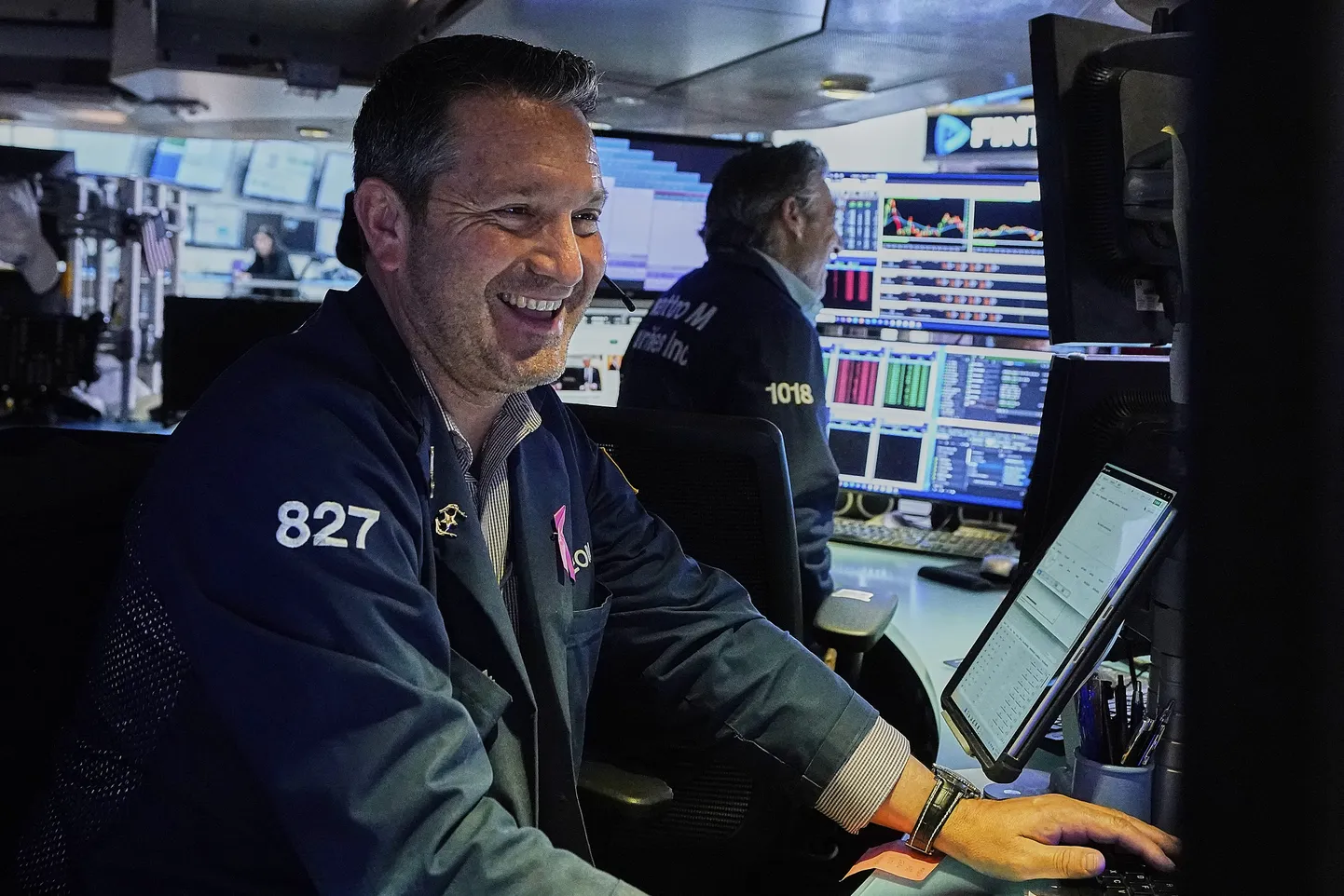 Kaupleja Leon Montana New York Stock Exchange'i kauplemispõrandal