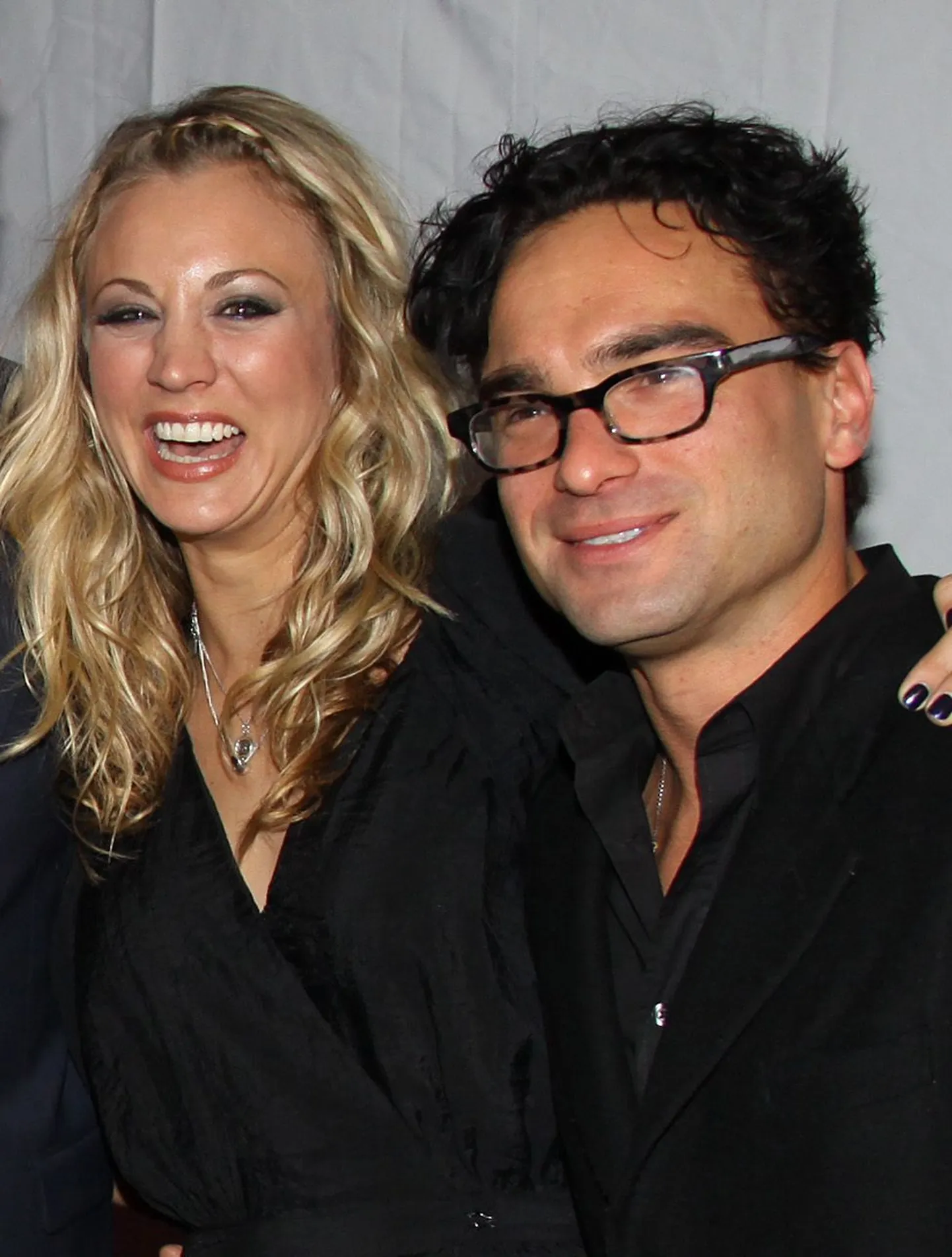 Kaley Cuoco ja Johnny Galecki