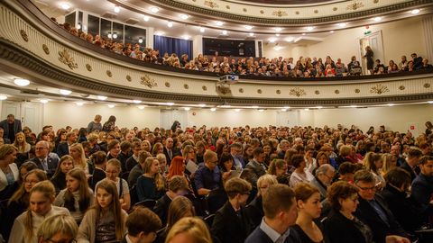Повышение налога с оборота: изменятся ли цены на билеты в театр «Эстония»?