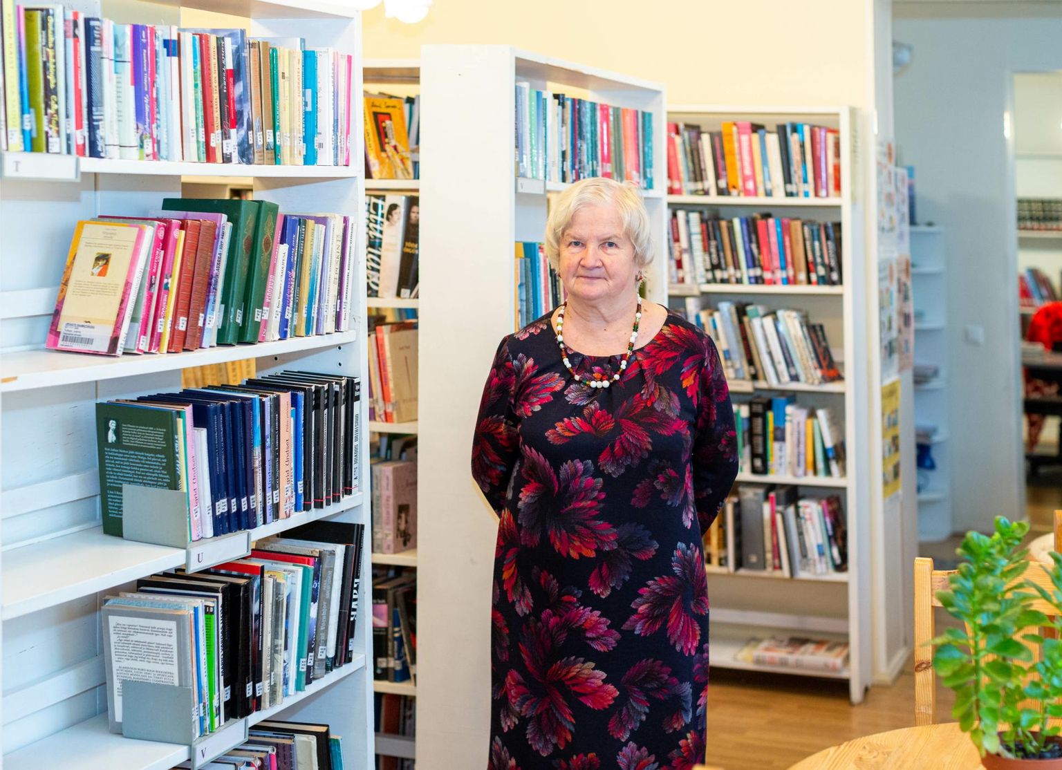 Kuldre ja Urvaste raamatukogu direktor Saima Tell tundis muudatuse üle heameelt, sest paberimajandust on tal edaspidi vähem, kuid mõlemad laenutuskohad jäävad alles.