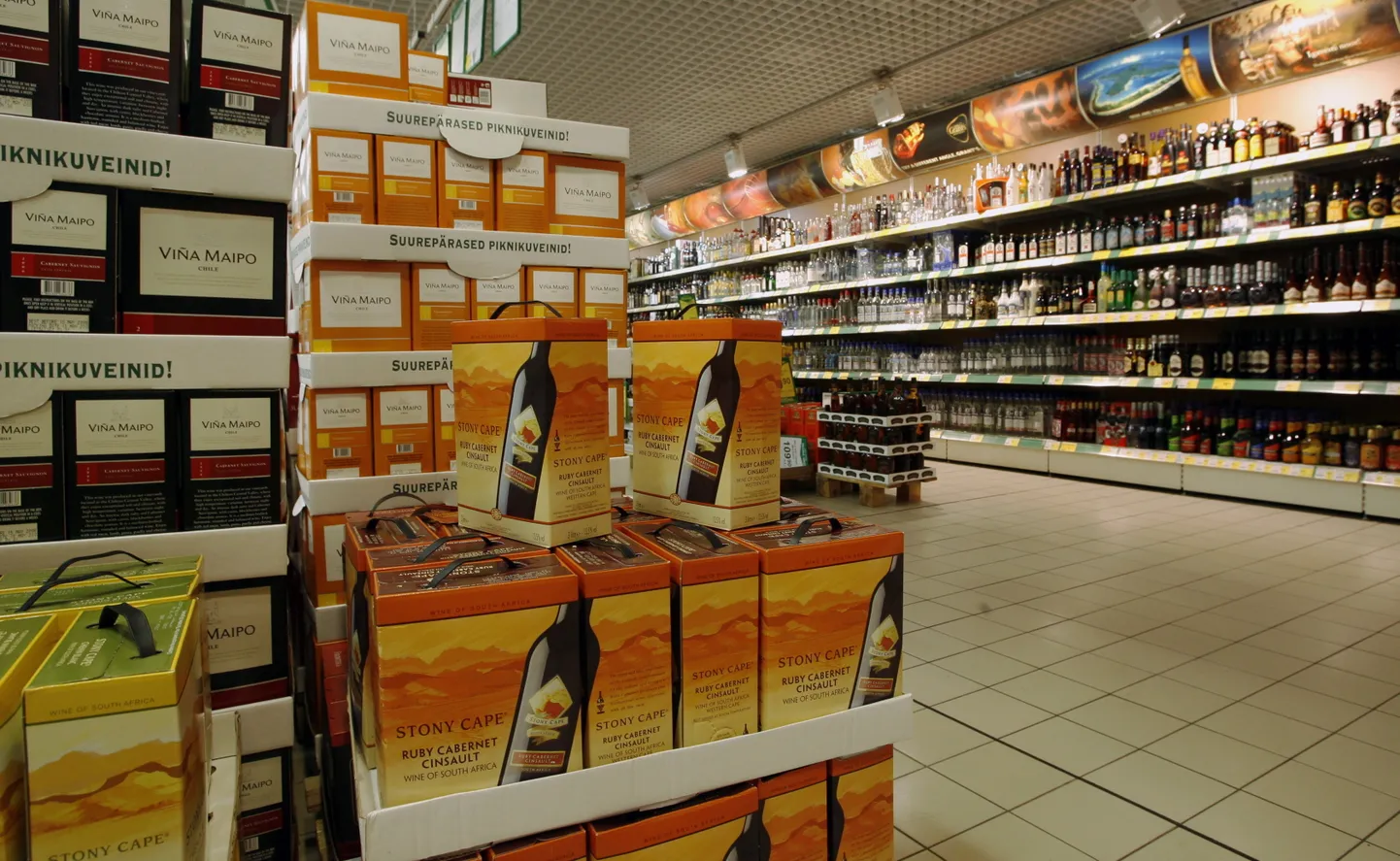 Prisma Peremarketi alkoholiosakond.