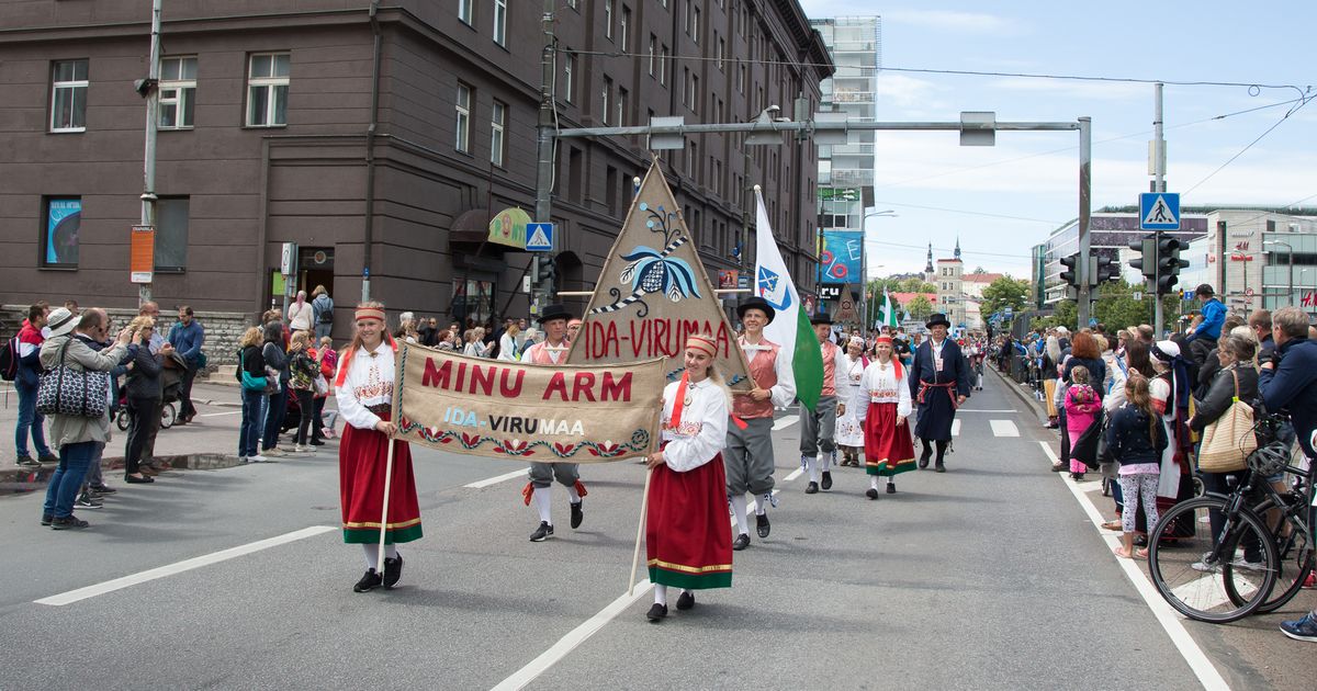 Vaata, kuidas Ida-Virumaa laulupeo rongkäigus välja paistis