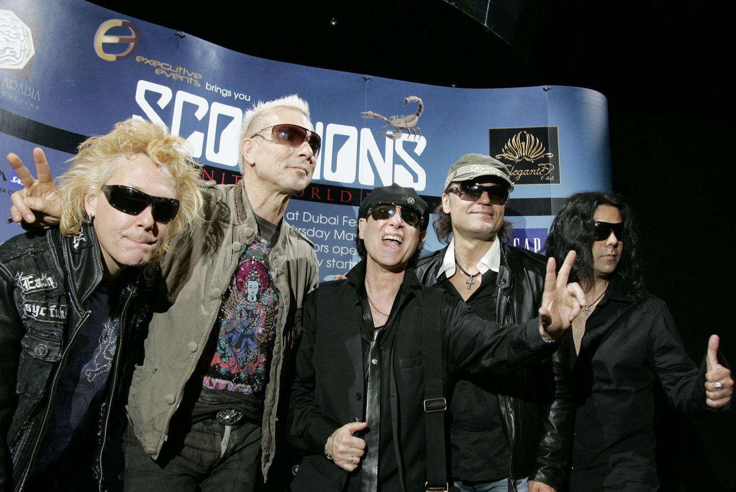 Ansambel Scorpions: James Kottak, Rudolf Schenker, Klaus Maine, Matthias Jabs ja Pawel Maciwoda.