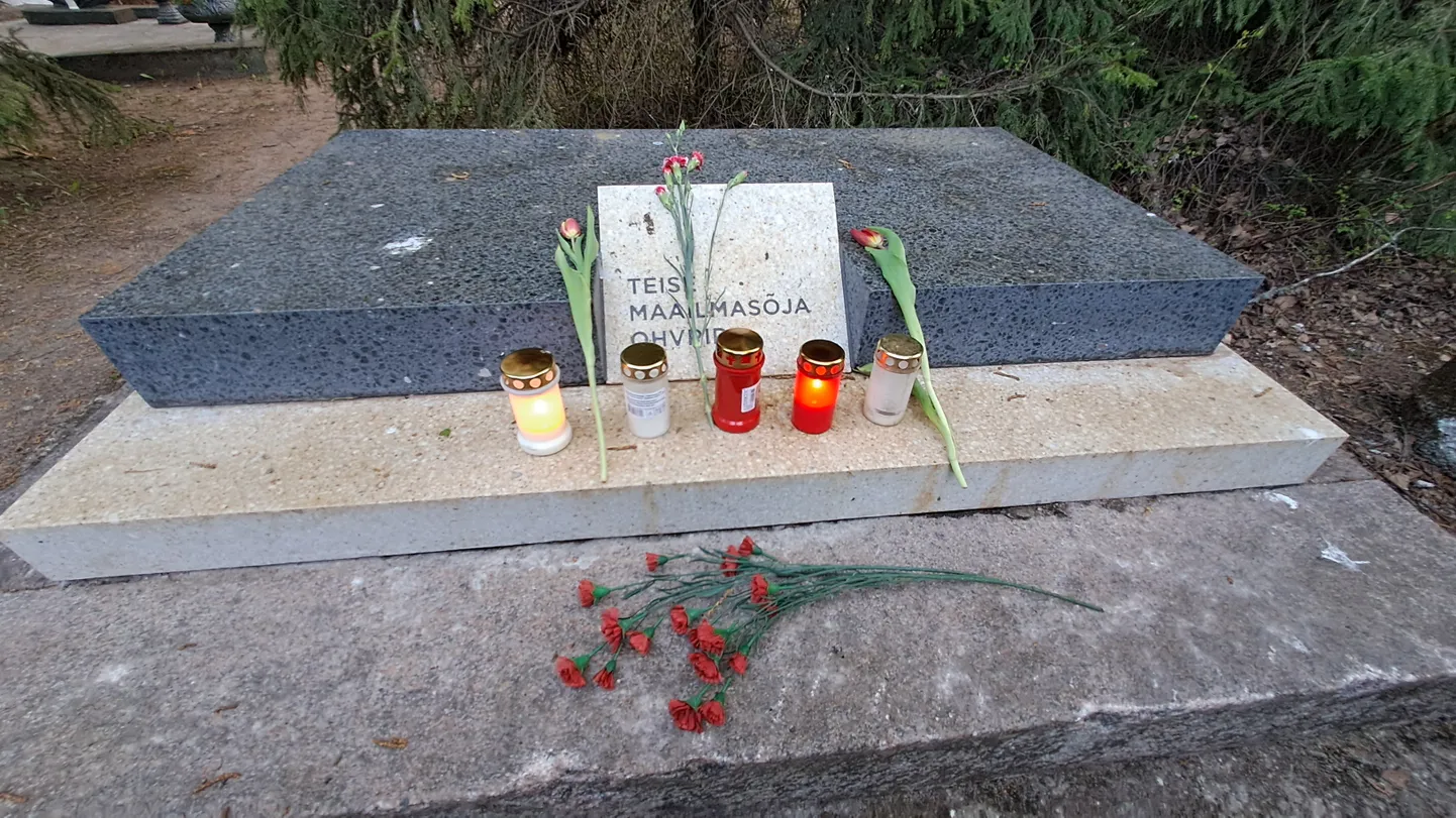 Teises maailmasõjas langenute mälestuskoht Võru kalmistul.