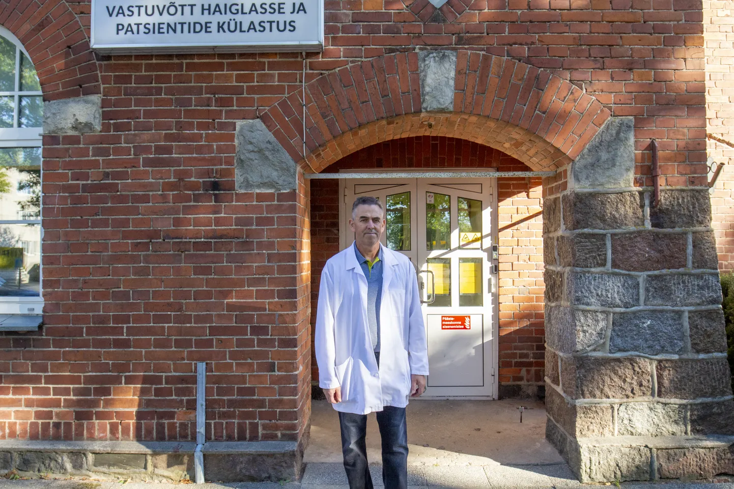 Külvar Mand ja haigla juhtkond peavad targemaks viiruste levikut ennetada.