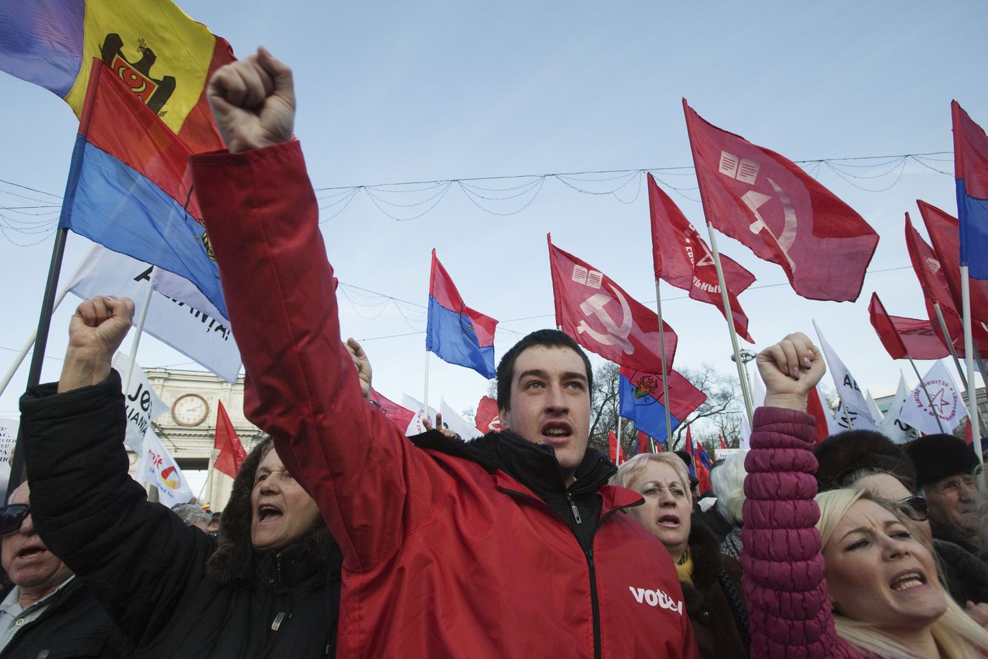 Молдавские коммунисты против ассоциации с ЕС.