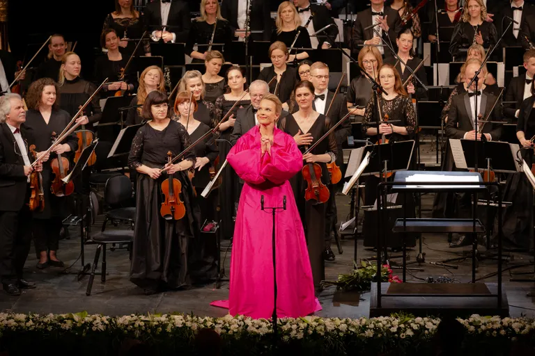 Operā izskanējis Elīnas Garančas solokoncerts