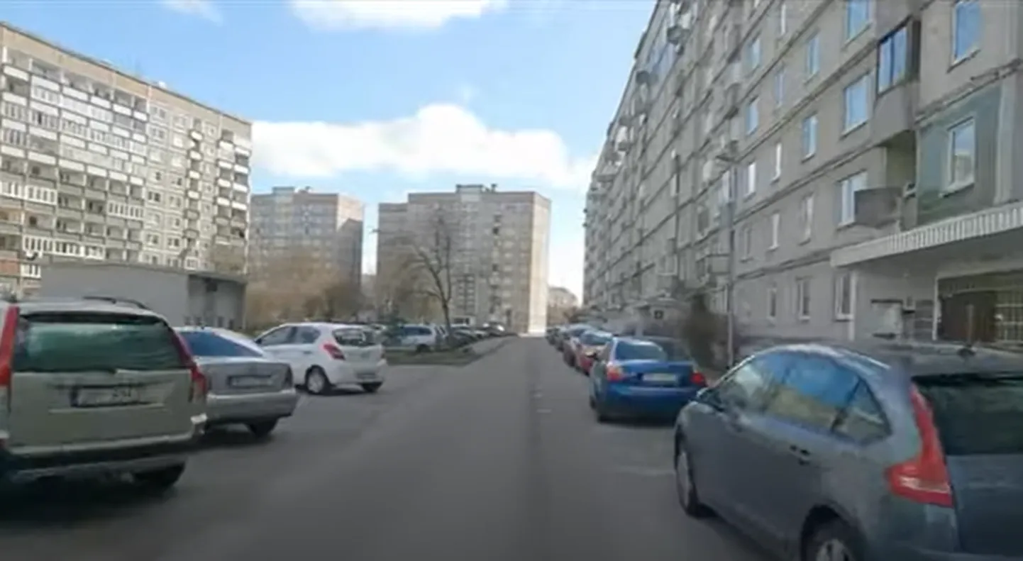 Двор многоквартирного дома