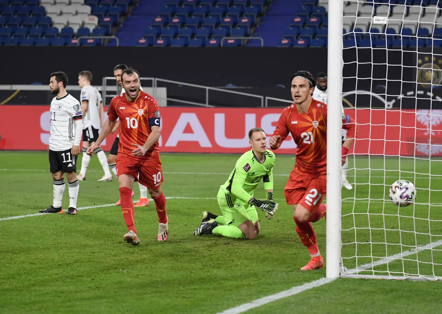Македонцы нанесли Германии первое за 20 лет домашнее поражение в квалификации мундиаля.