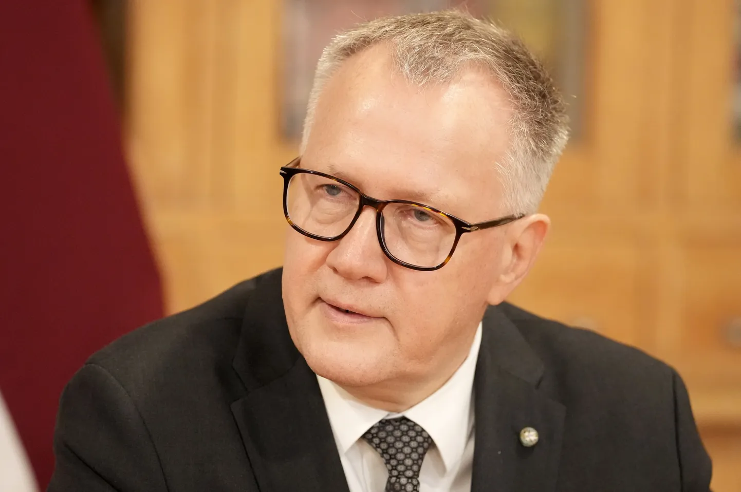 Finanšu ministrs Arvils Ašeradens