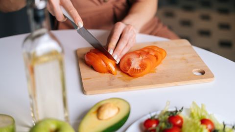 Millised toiduained ohustavad puidust lõikelaual tervist?