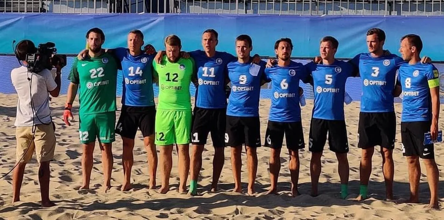 Eesti rannajalgpallikoondis teenis Portugalis euroliiga superfinaali B-divisjoni turniiril seitsmenda koha.