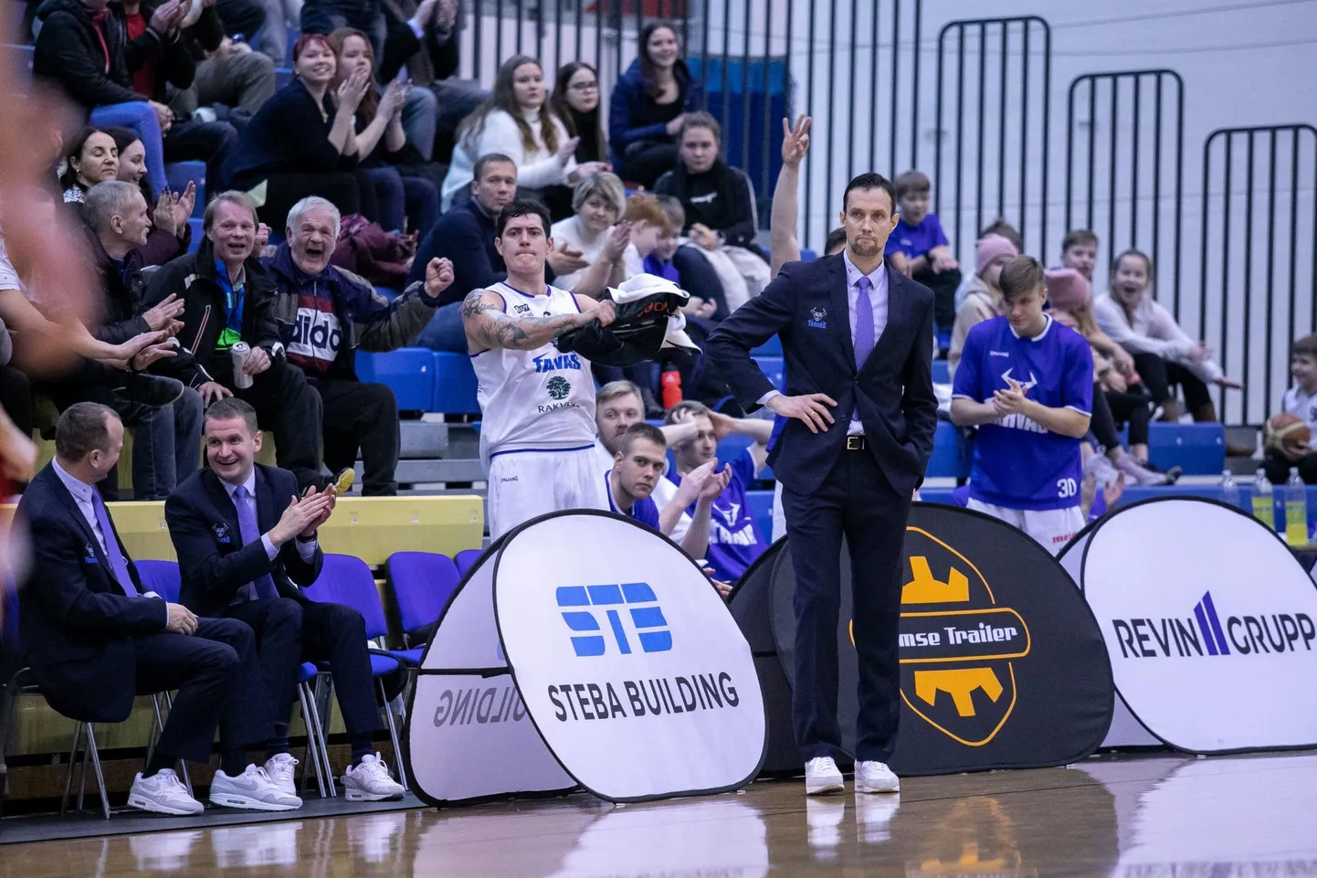 Rakvere Tarva korvpallimeeskonnal õnnestus koroonakriisis suuri tagasilööke vältida. Abiks oli muu hulgas kultuuriministeeriumilt alaliidu kaudu saadud toetus.