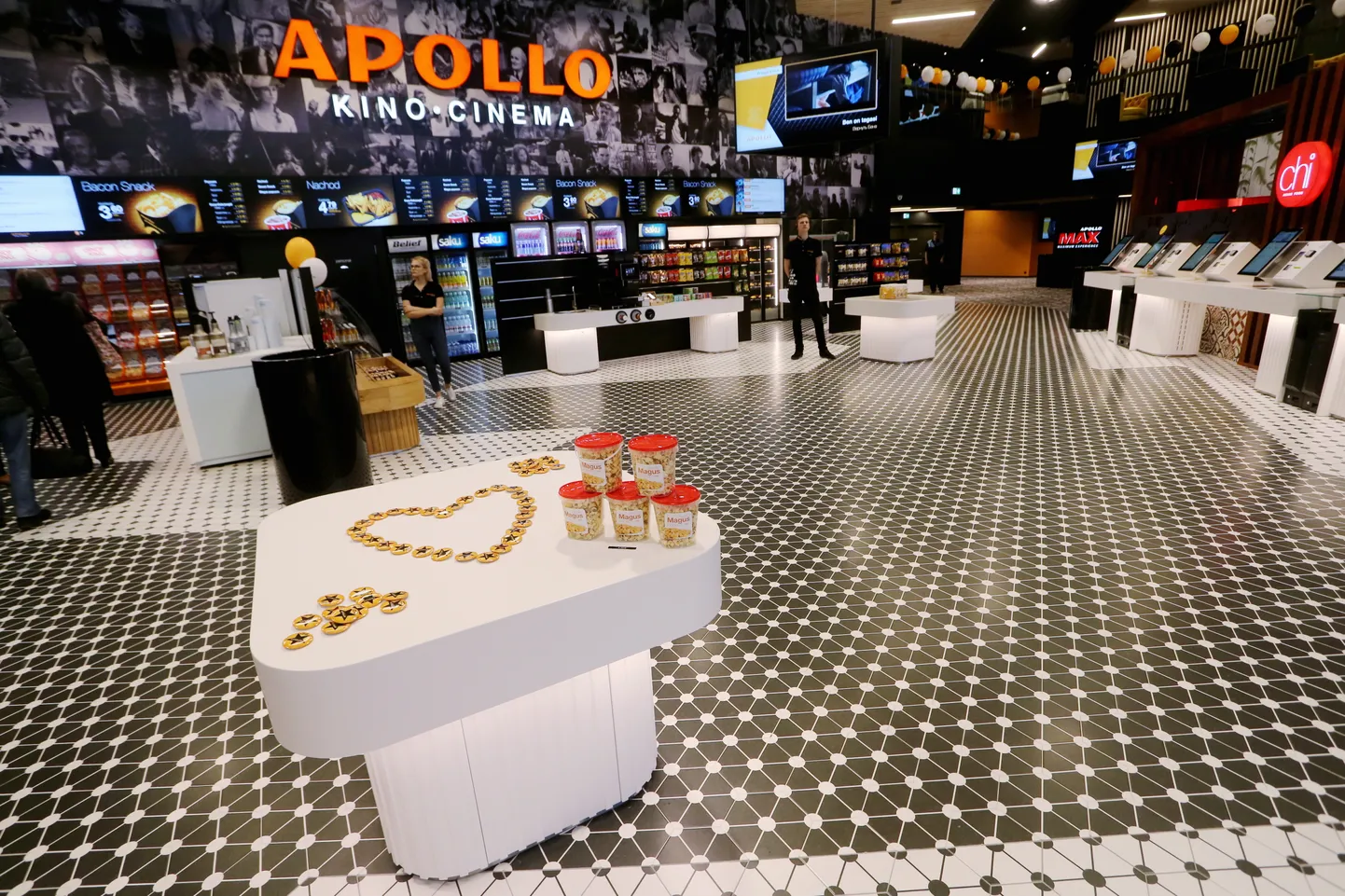 Apollo kino Tartus Eedeni keskuses.