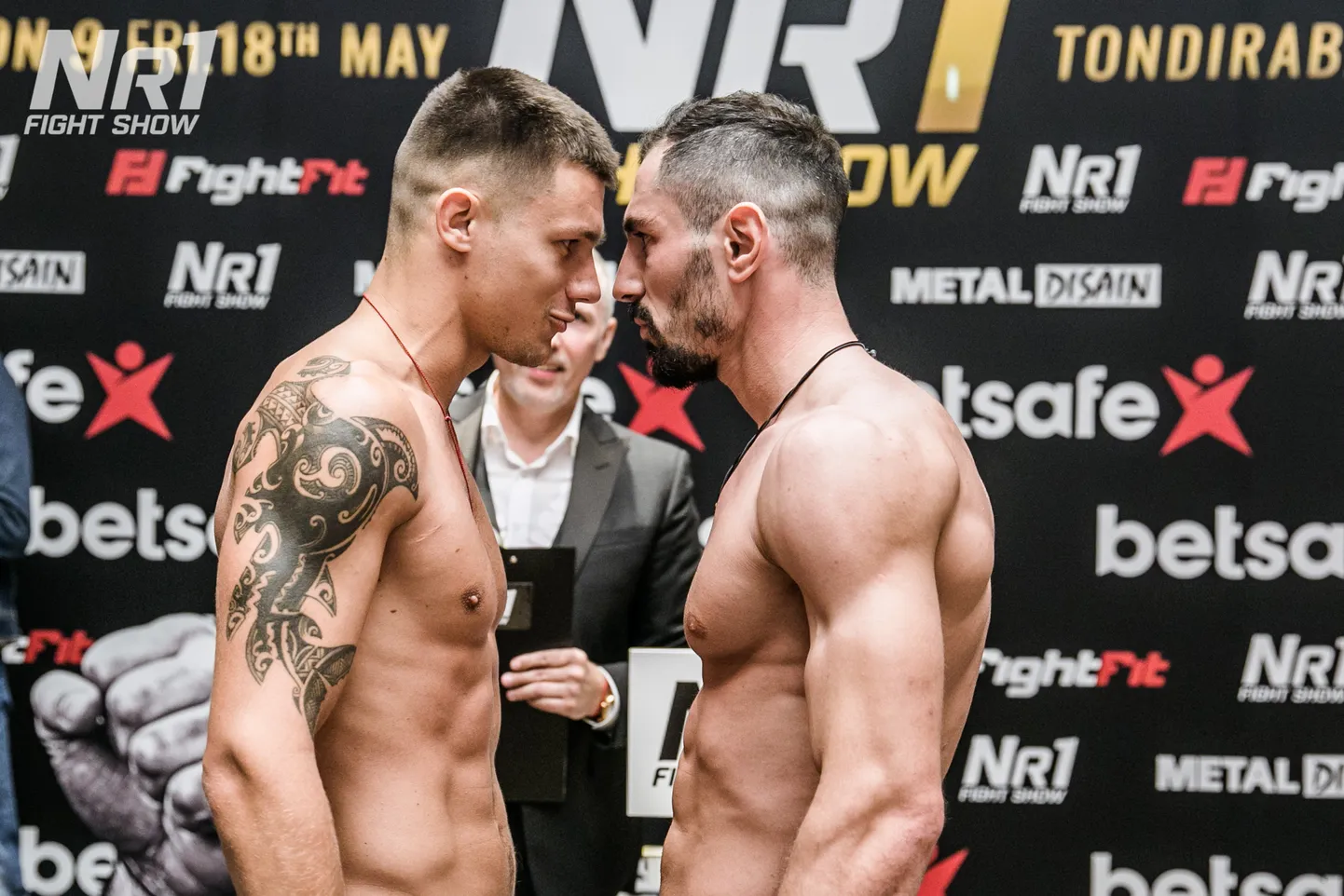 Max Spodarenko vs Meletis Kakoubavas eilses kaalumisel