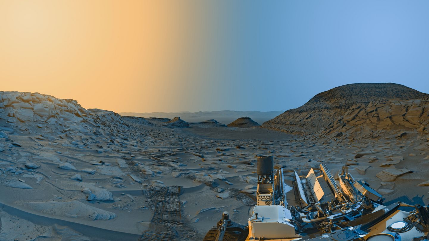 NASA marsikulgur Curiosity uurib sealt ka võimalikke elu jälgi. Varsti (kuid sinna on veel aega) võib planeedile kukkuda inimeste tekitatud kosmoseprügi. See aga tähendab, et tsivilisatsiooni jäljed võivad kogemata igale poole jõuda.